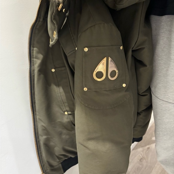 - Moose Knuckles Men’s jacket - Picture 8 of 8